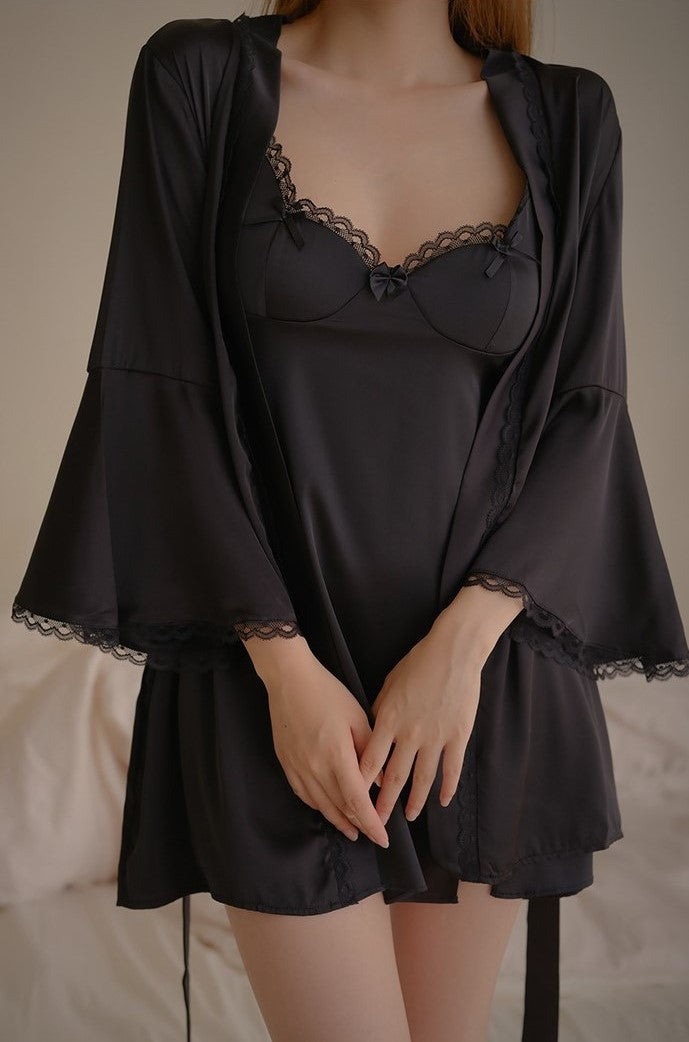 Daphne Premium Nightwear In Black
