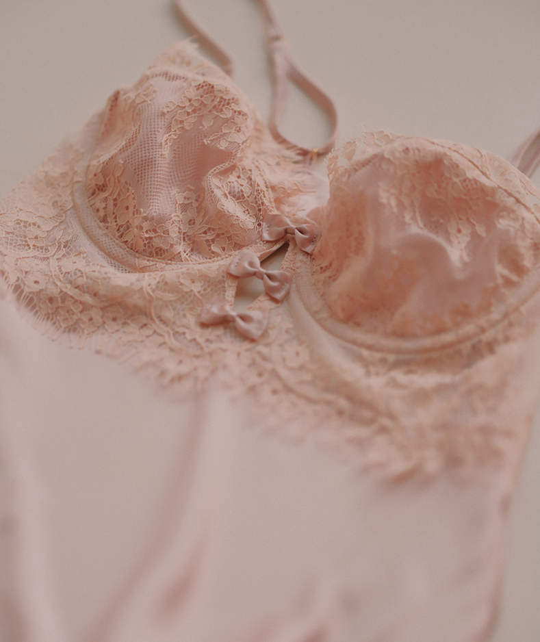 Anna Lace Nightwear In Coral Pink