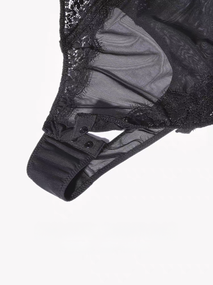 Katrina Lace Bodysuit In Black
