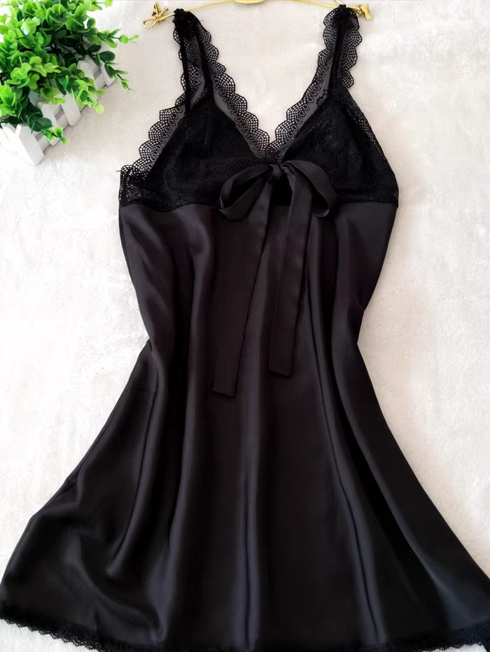Alexandra Premium Sleepwear In Black